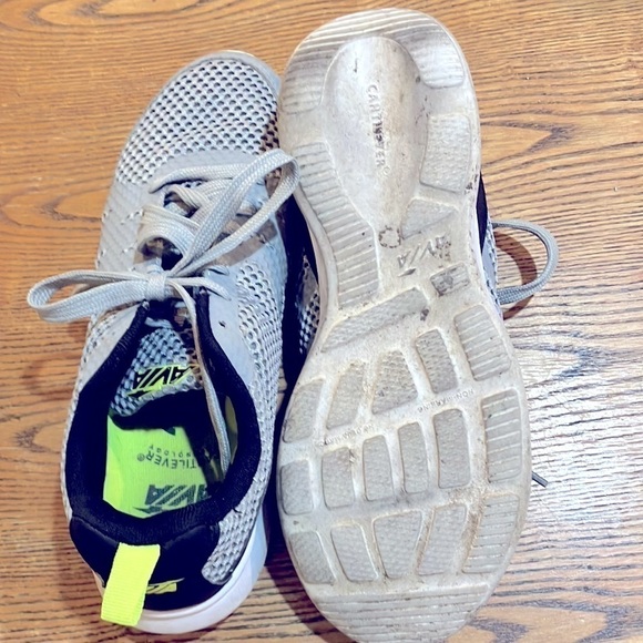 AVIA athletic shoes size 8 in Box 35 - Picture 5 of 6